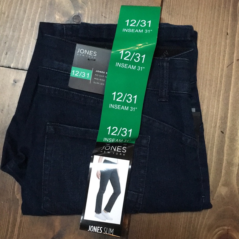 Jones New York dark wash slim fit jeans